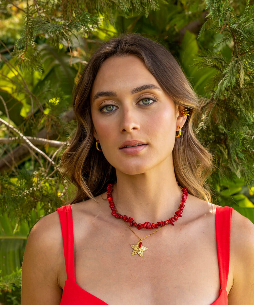Collar Madeira rojo