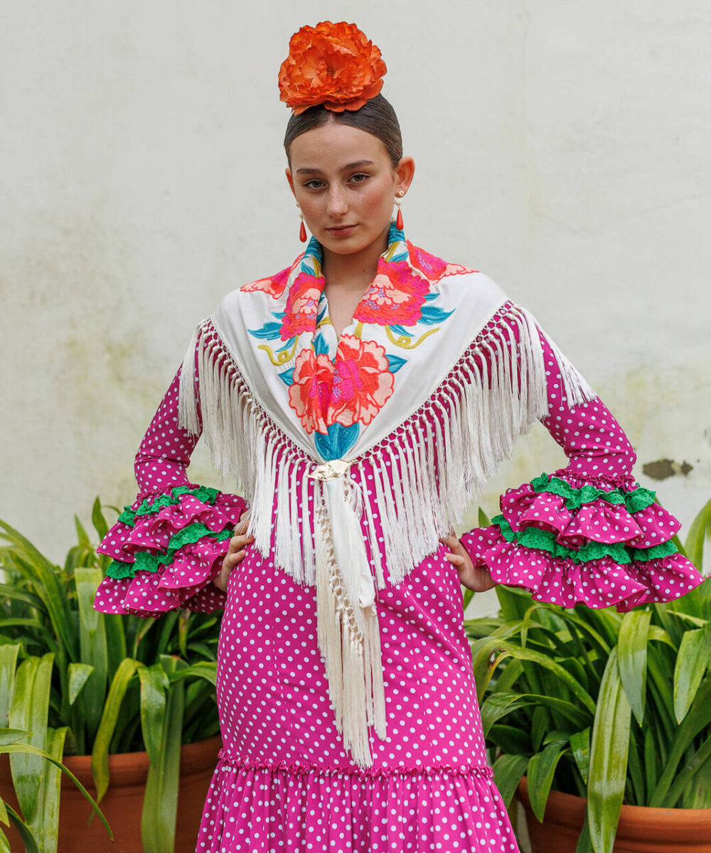 Mantoncillo Carmen marfil