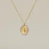 Gif. Medalla Virgen Milagrosa de piedras