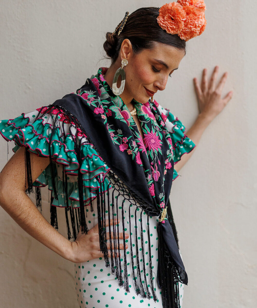 Mantoncillo Rosario negro