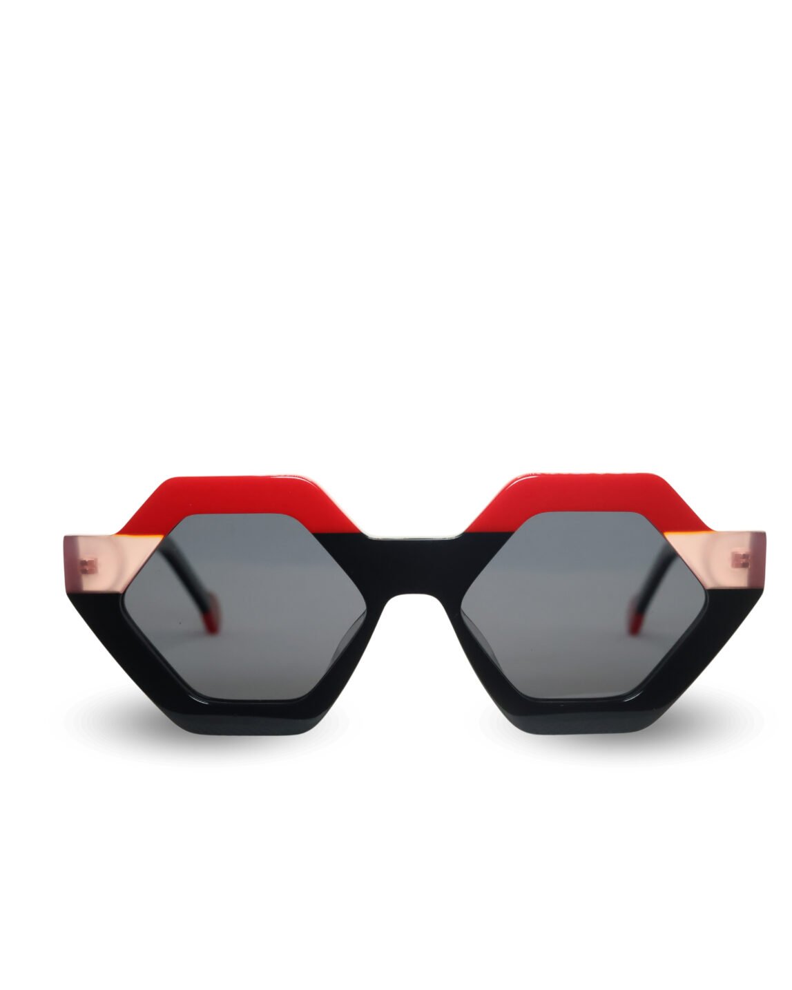 Gafas de sol Pérez Red con montura negra, rojo y rosa, lentes polarizadas y diseño tipo eye-cat. ¡Además, son graduables!