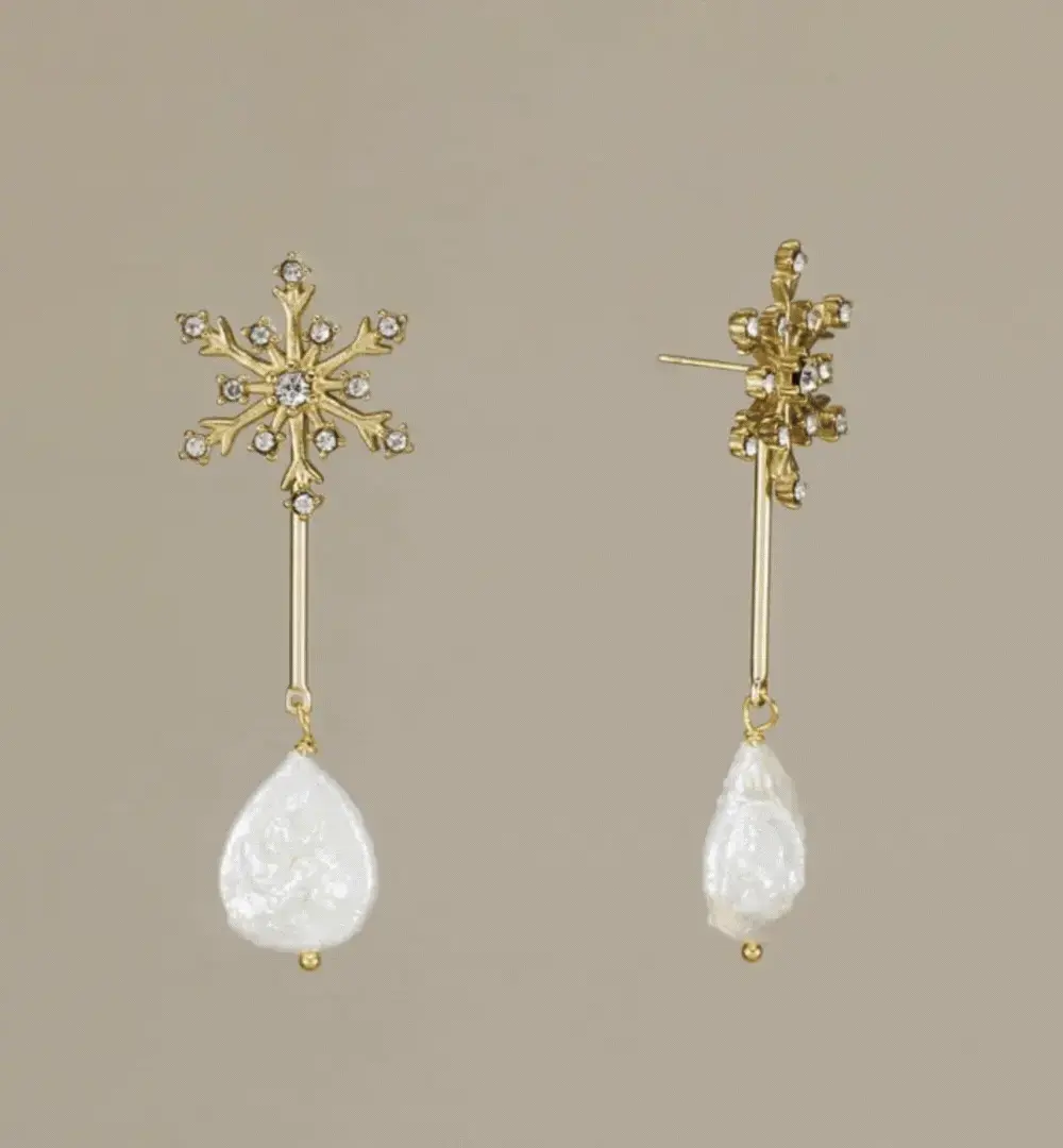 Gif.Pendientes de novia Chloé