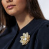 Broche Magnolia marfil