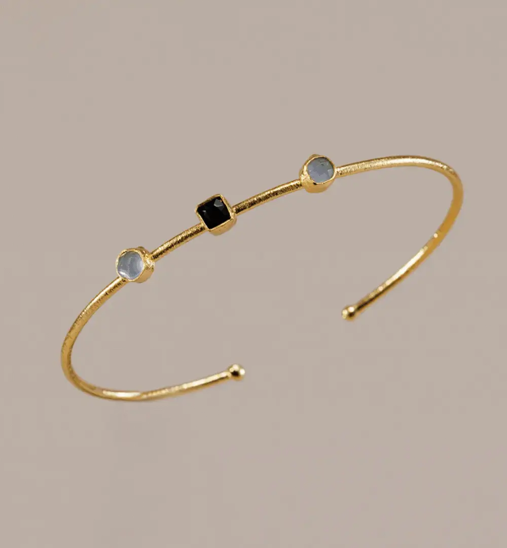 Gif. Brazalete oro Vesta