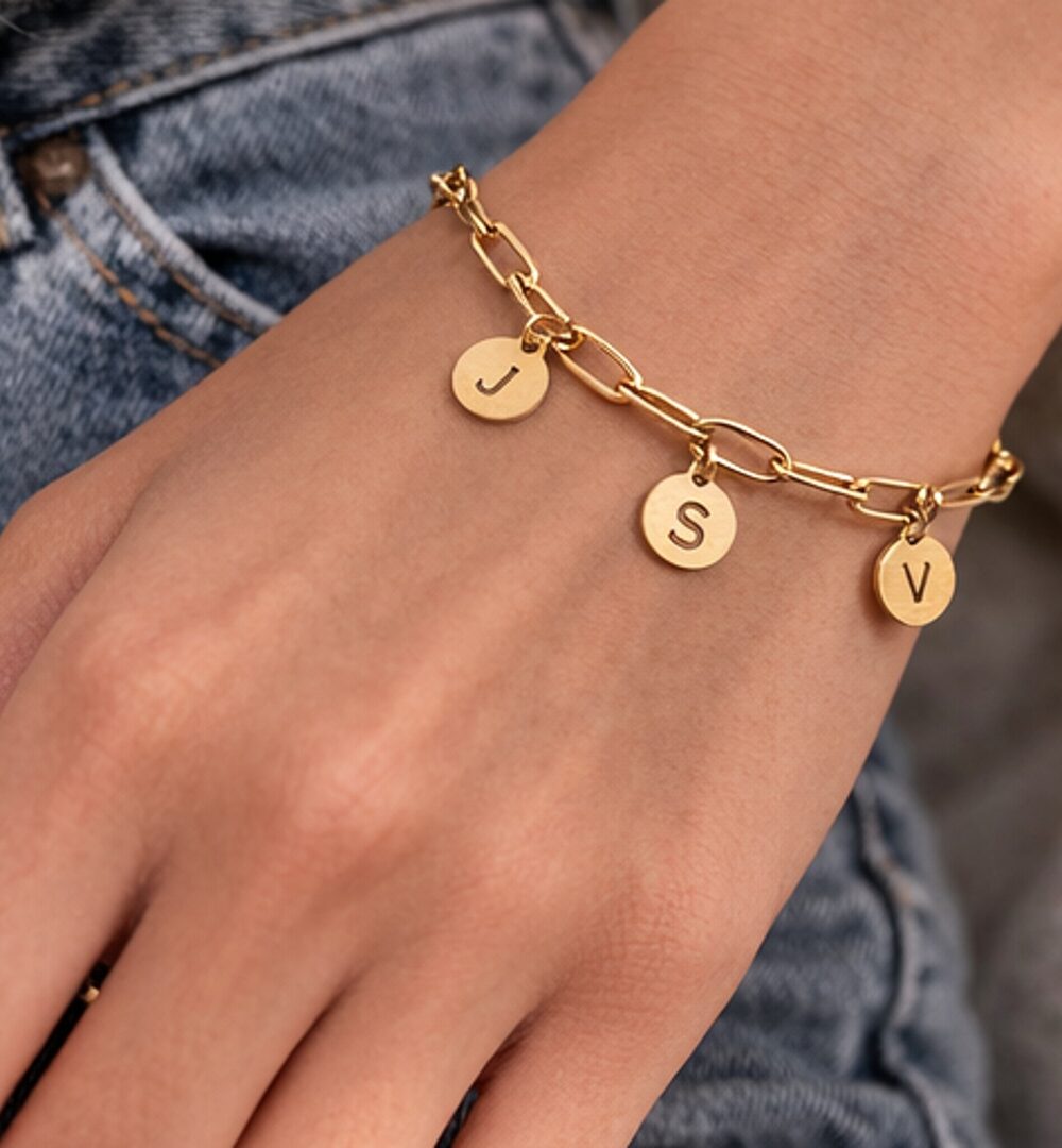 Pulsera personalizada con 3 iniciales