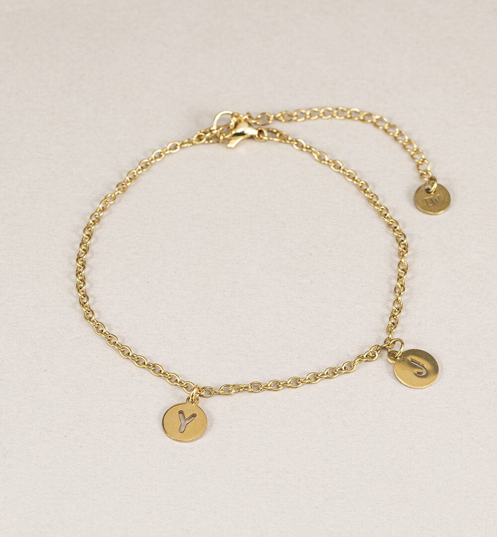 Pulsera Pilar personalizada con 2 inicial