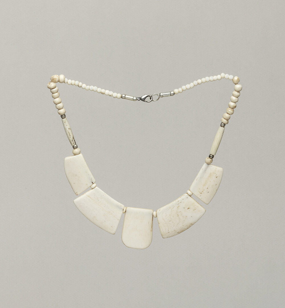 Collar Hueso Atlas