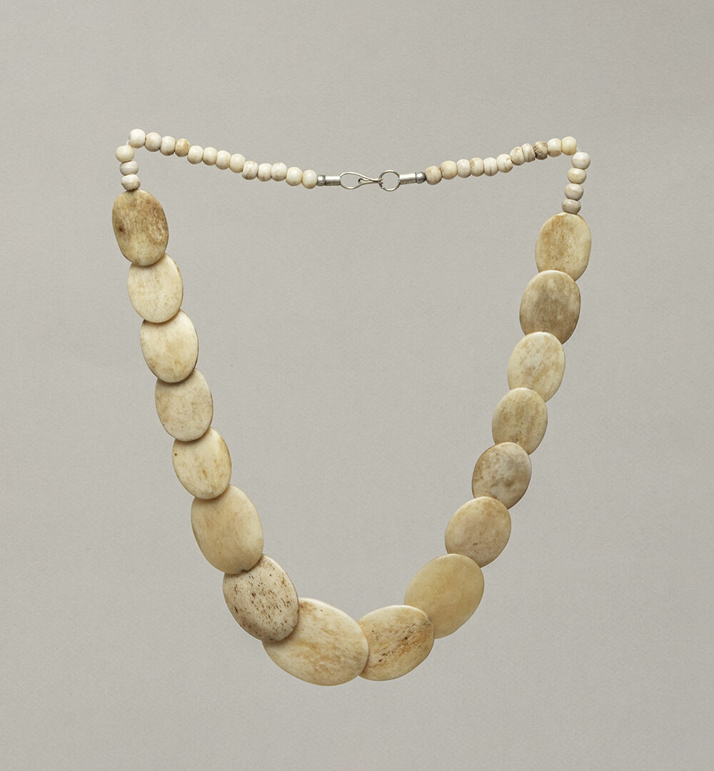 Collar hueso Galápagos