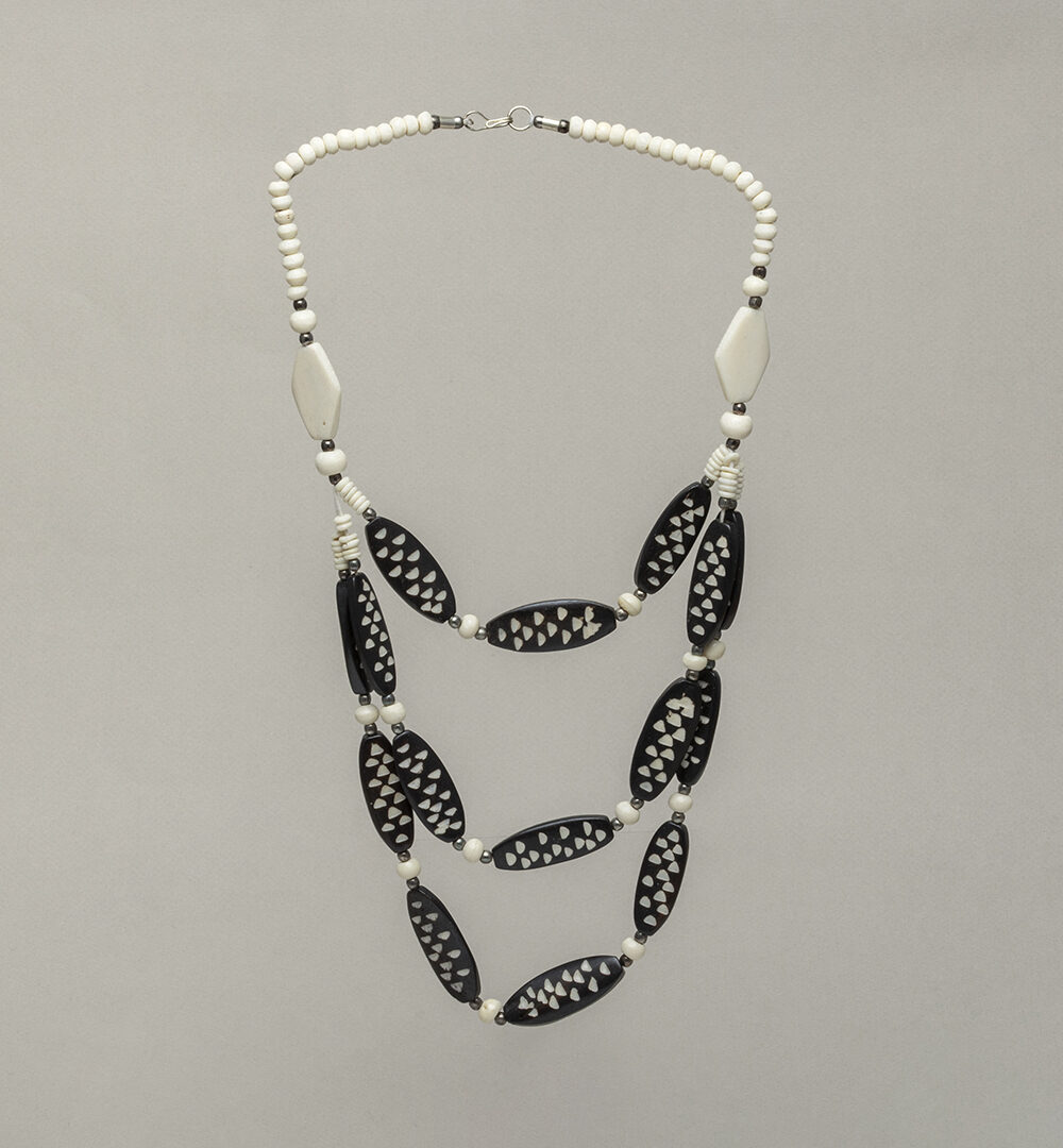 Collar hueso Masái