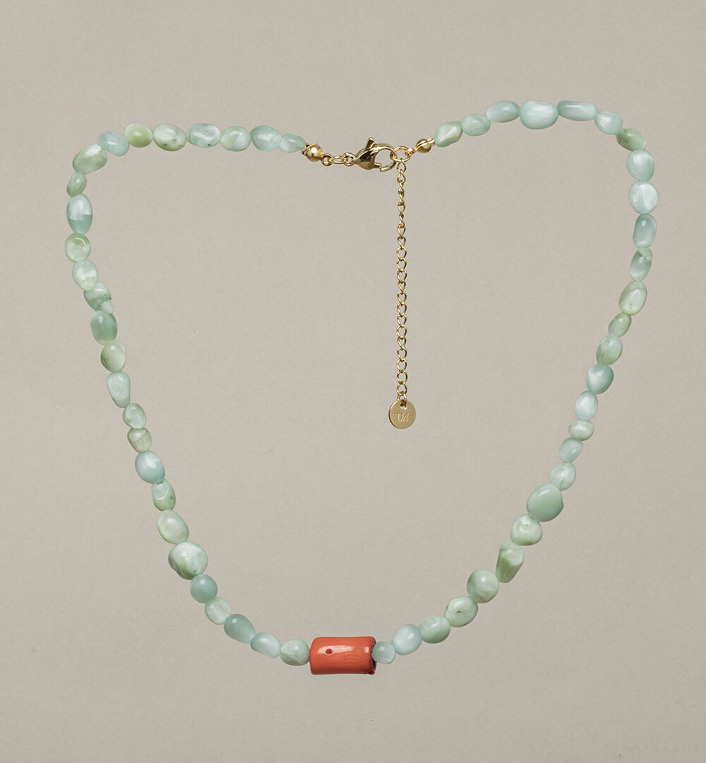 Collar piedra natural Caribe Coral