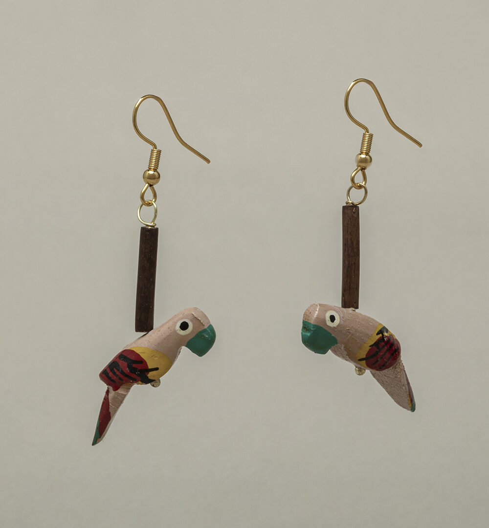 Pendientes Loro