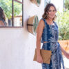 Choker Caracola coral y Clutch trenzado rafia Duna