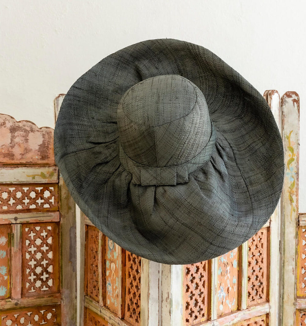 Pamela rafia gris